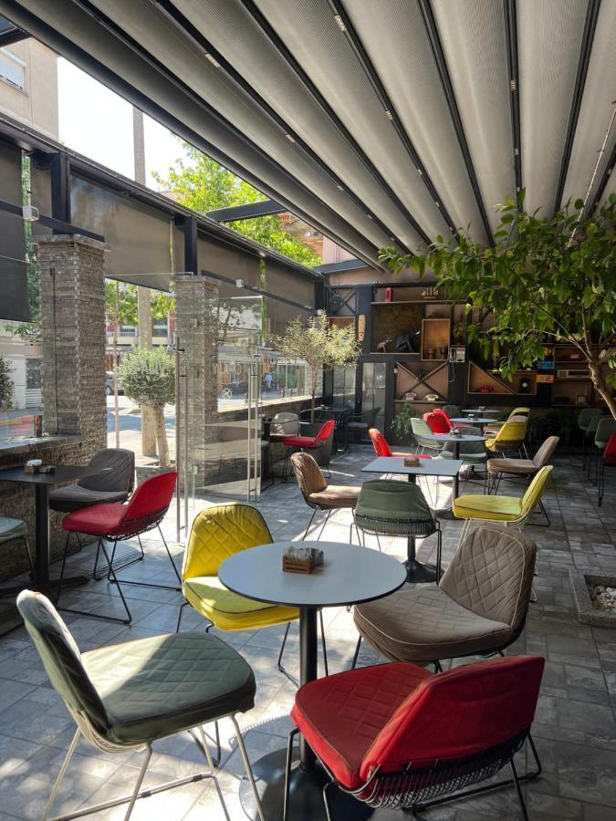 Vila 90 Boutique Hotel تيرانا المظهر الخارجي الصورة