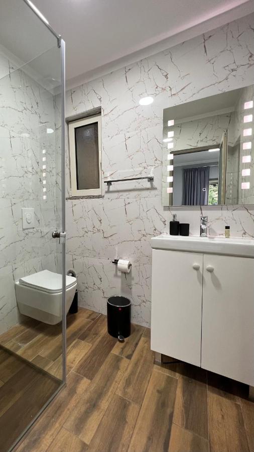 Vila 90 Boutique Hotel تيرانا المظهر الخارجي الصورة